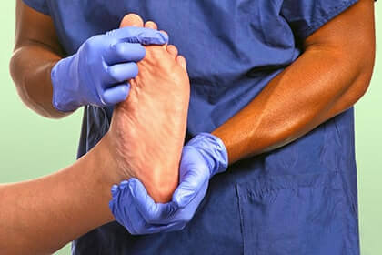 Plantar faciitis specialist in the Aiken, SC 2980, Beaufort, SC 29902, Cayce, SC 29033, Columbia, SC 29204 and 29203, Florence, SC 29501, Hartsville, SC 29550, Hinesville, GA 31313, Mount Pleasant, SC 29464, Newberry, SC 29108, North Charleston, SC 29418, Orangeburg, SC 29115, Savannah, GA 31405, Summerville, SC 29486, Sumter, SC 29150, and Charleston, SC 29414 areas